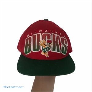 Official Milwalkee Bucks SnapBack Hat